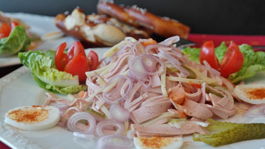 Schweizer Wurstsalat Schweizer Wurstsalat